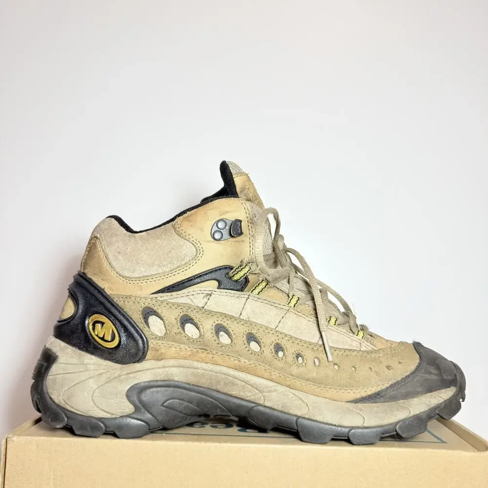 Merrell Pulse II Mens Hiking Boots Size 11 Waterproof Leather Trail Mid Shoes
